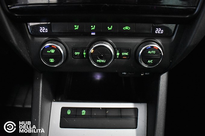 SKODA Octavia 1.4 TSI Wagon Active G-Tec